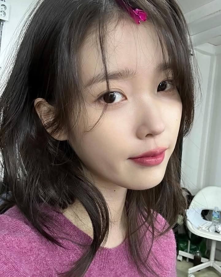 Ai 	IU Lee Ji‑eun picture